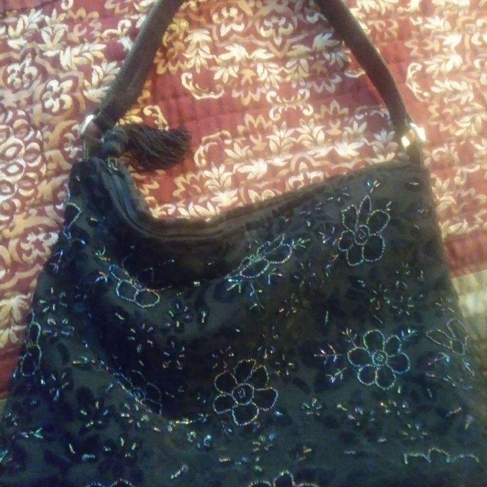 Designer Beaded Black purse new comdition